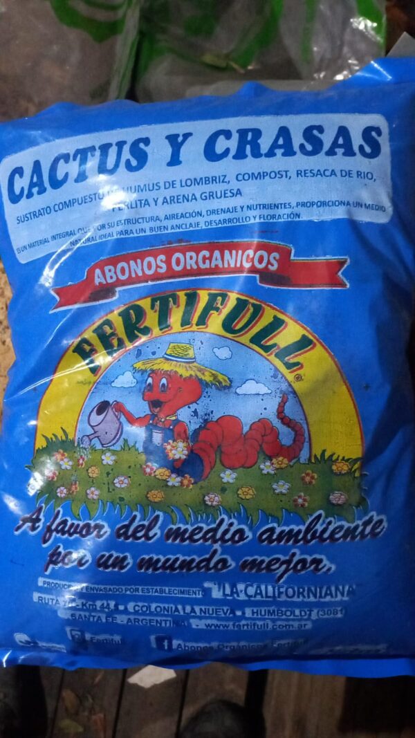 Su. Sustrato para cactus y suculentas Fertiful x 5 lts