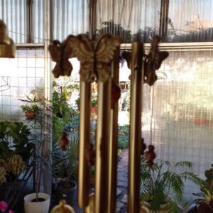 Colgantes campanitas y mariposas